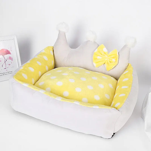Crown Dog Bed — Royal Comfort Nest for Small & Medium Pets